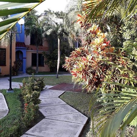 شقة كانكون  في Cozy Townhouse In Great Location المظهر الخارجي الصورة