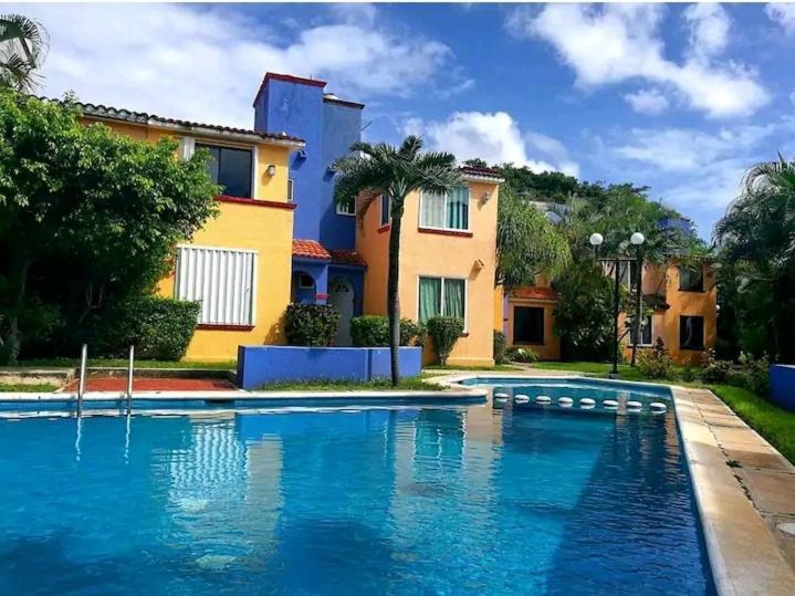 شقة كانكون  في Cozy Townhouse In Great Location المظهر الخارجي الصورة